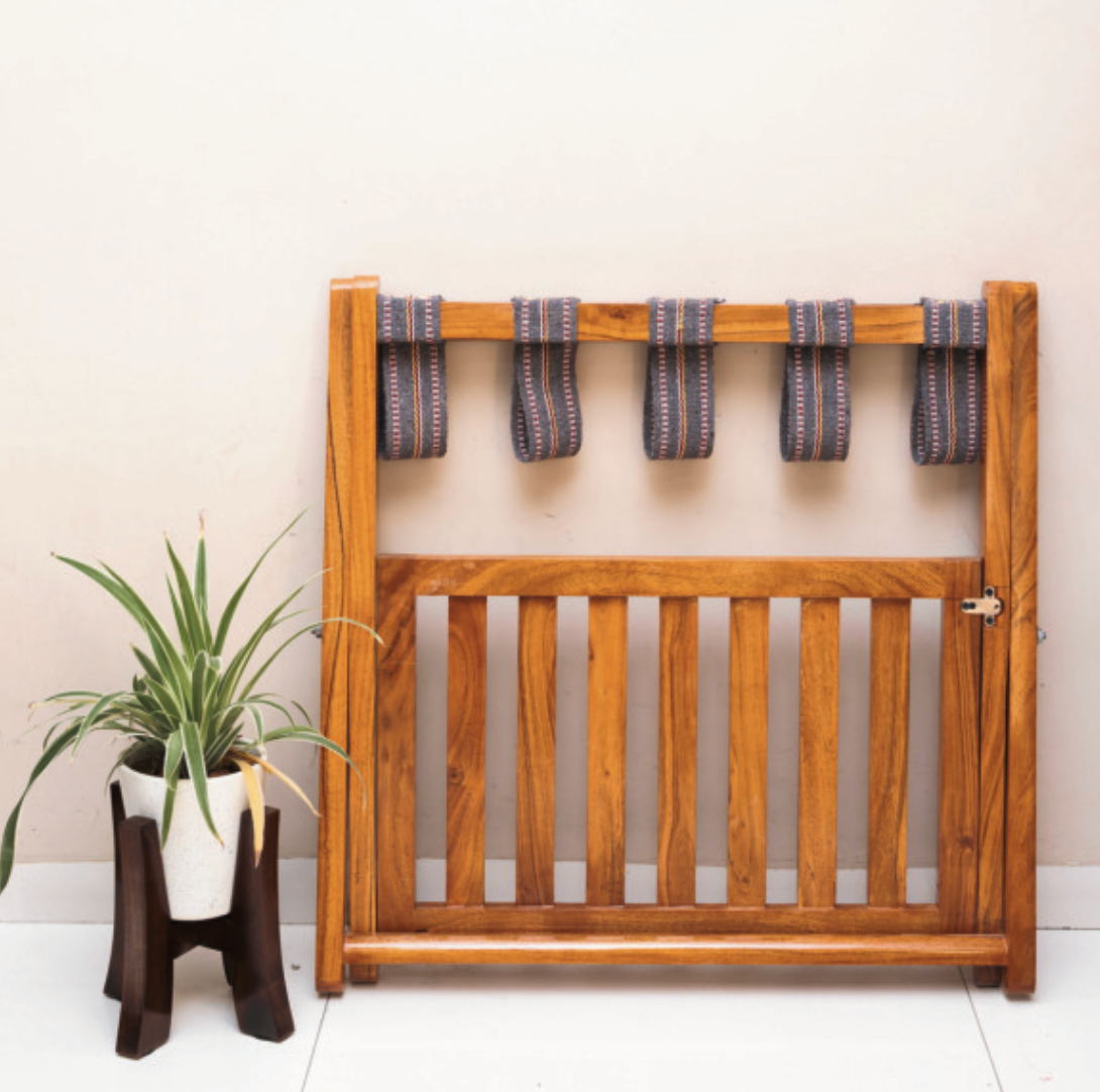 Foldable Luggage Stand