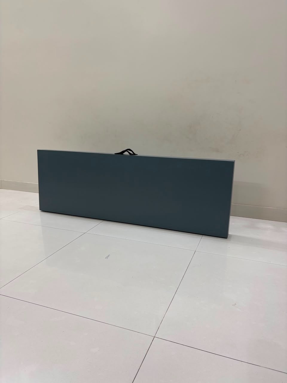 Low Heighted Foldable Work Table
