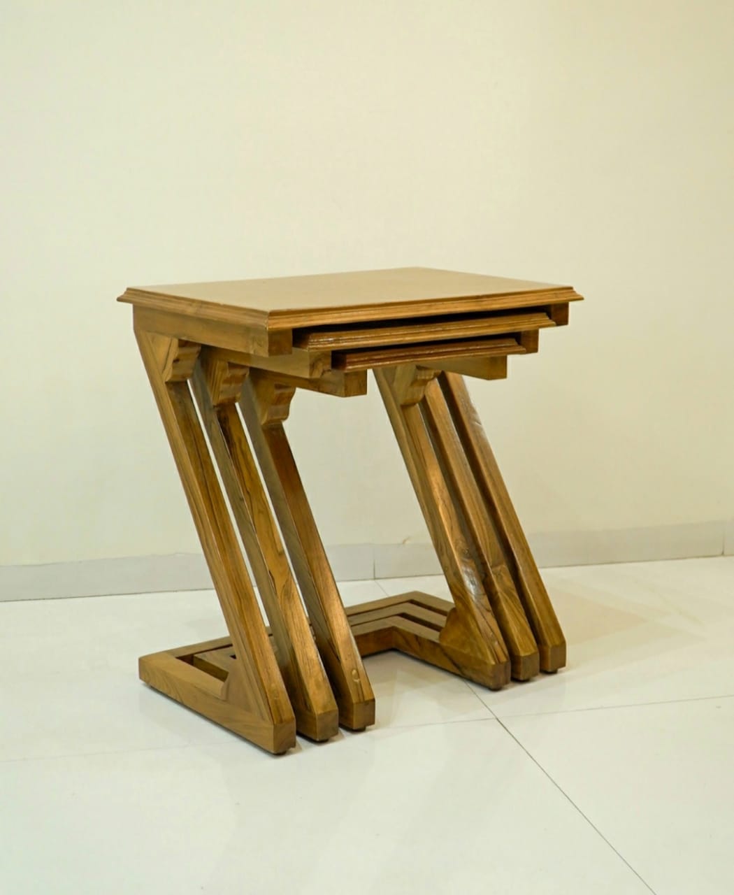 Wooden Nesting Table (set of 3 pc)