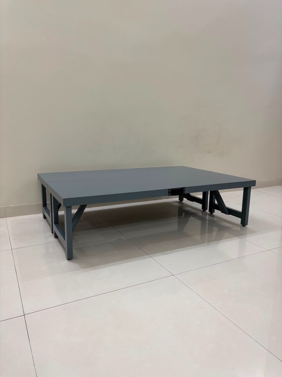 Low Heighted Foldable Work Table