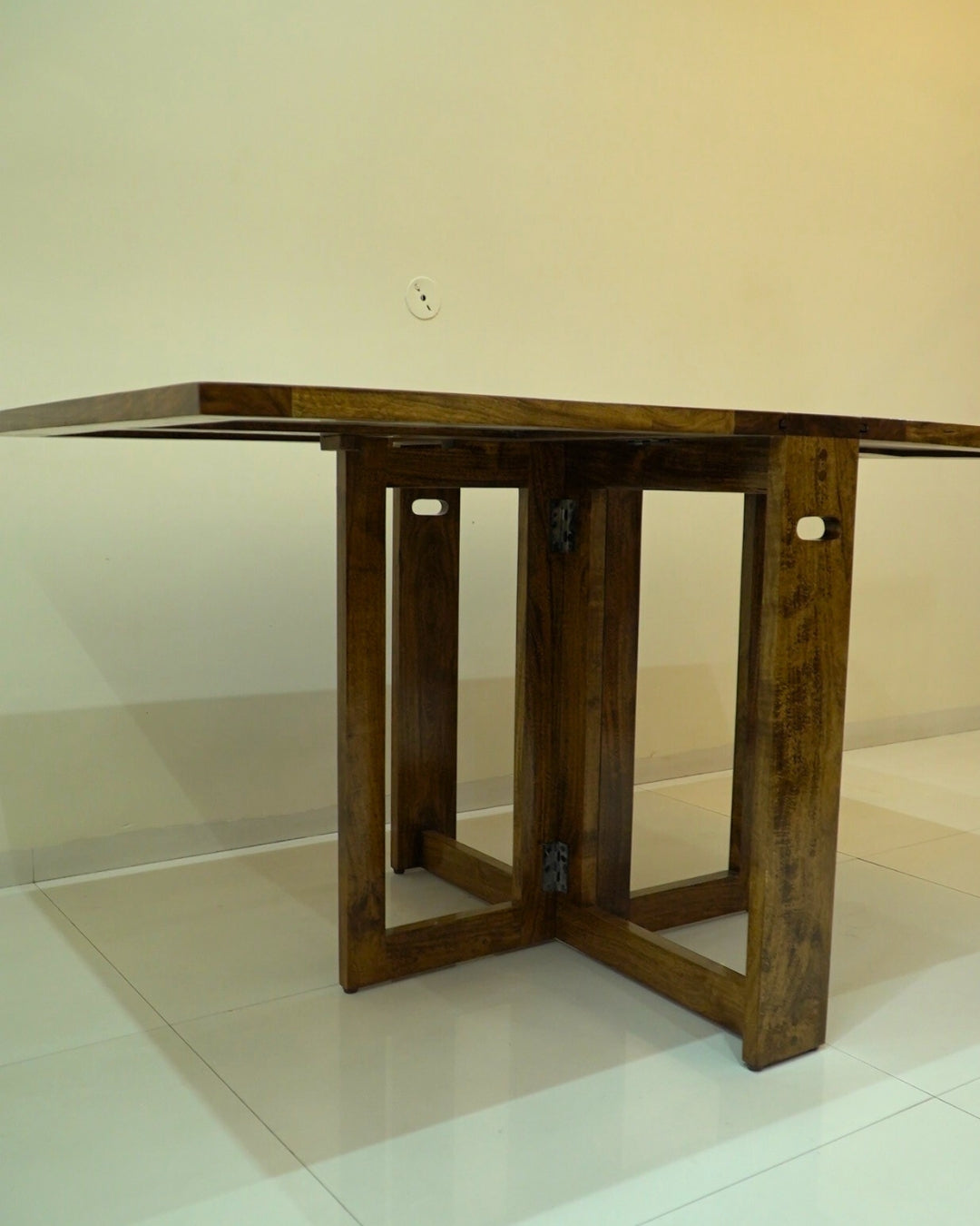Foldable Rectangle Dining Table