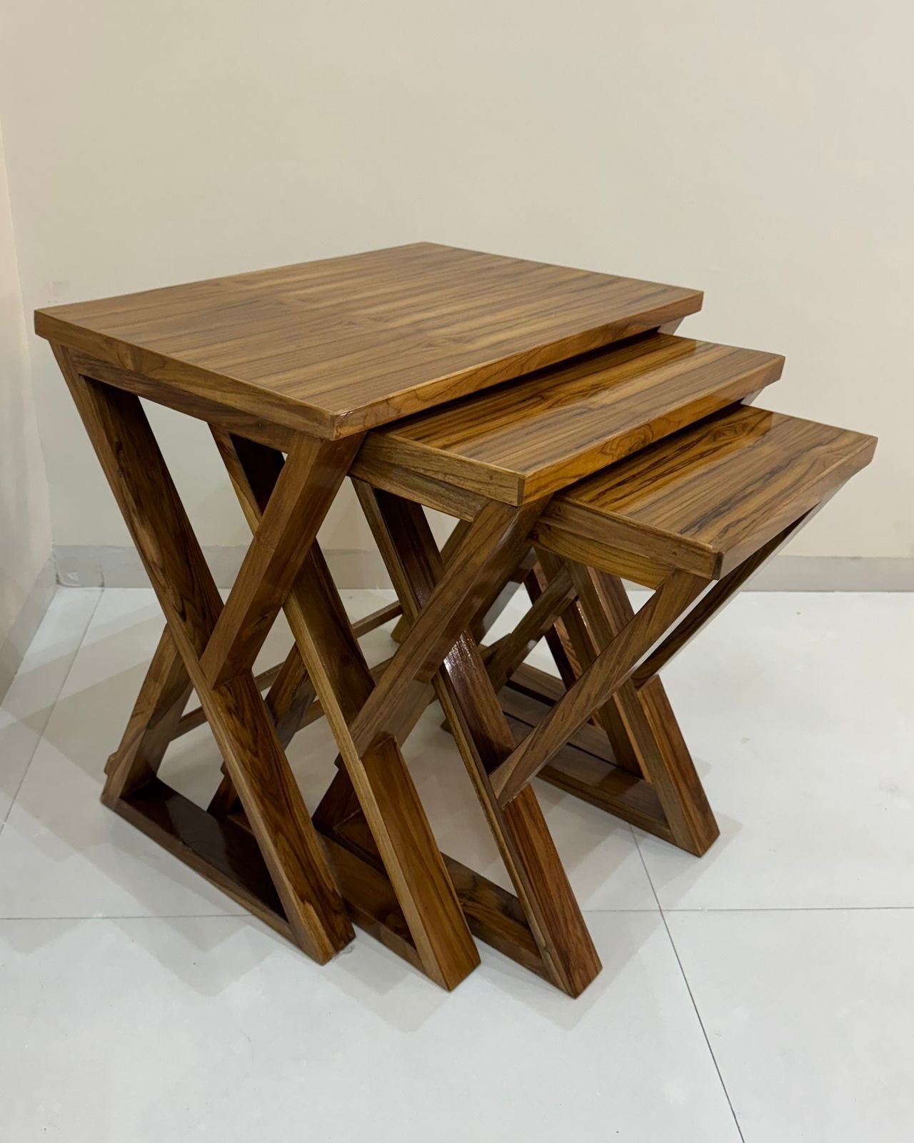 Wooden Nesting Table (Set of 3 Pcs)